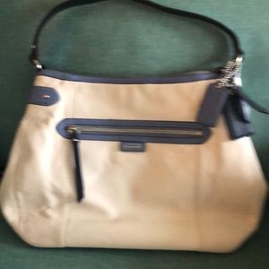 Coach Daisy Spectator Leather Hobo Handbag